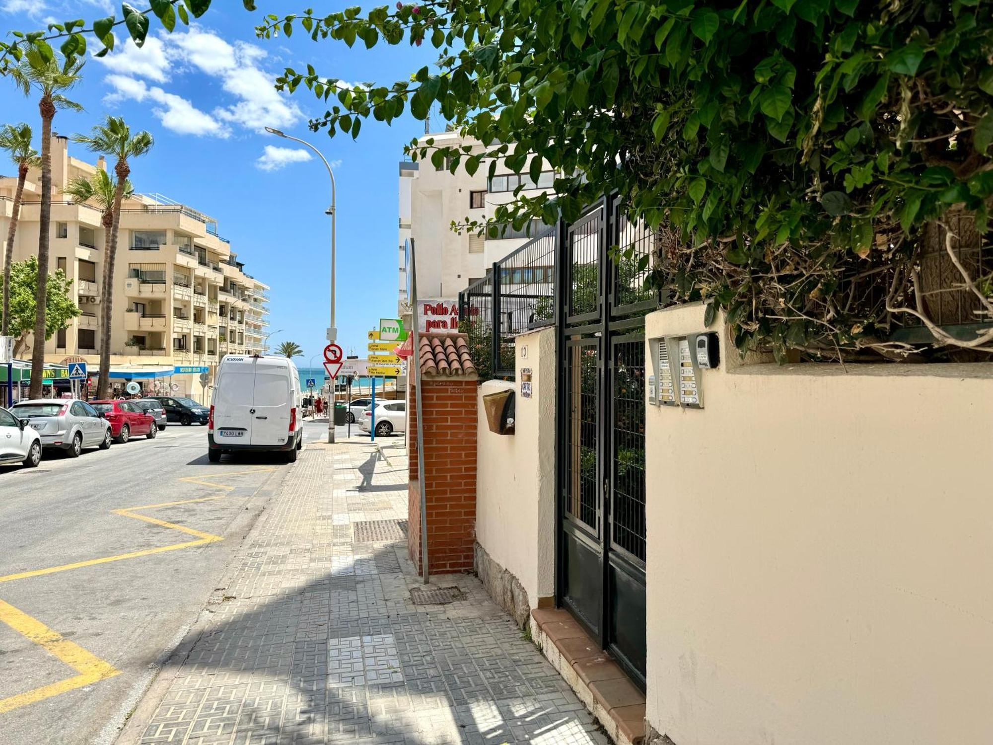 La Carihuela A 150 Metros De La Playa Con Espectaculares Vistas Apartman Torremolinos Kültér fotó